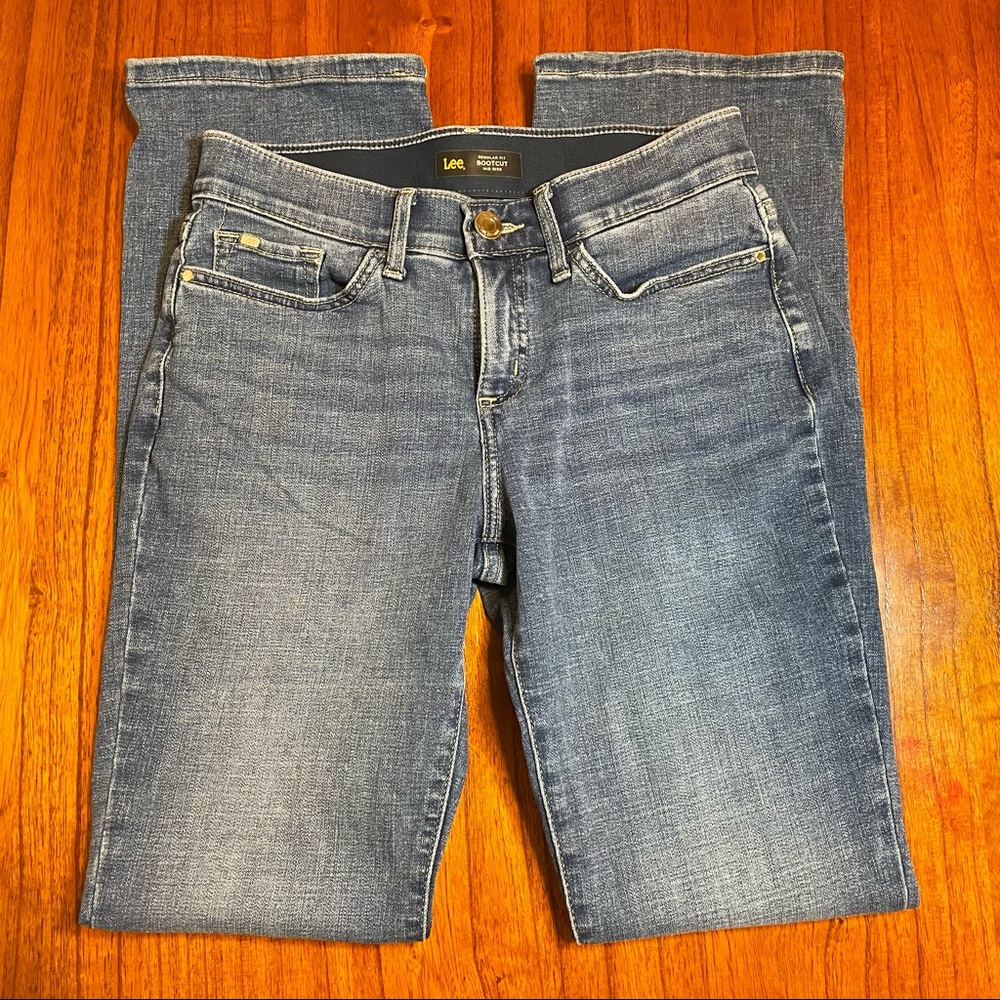Lee flex motion regular fit bootcut mid rise jeans